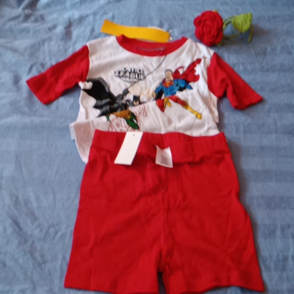 NWT Boys two piece pajama set